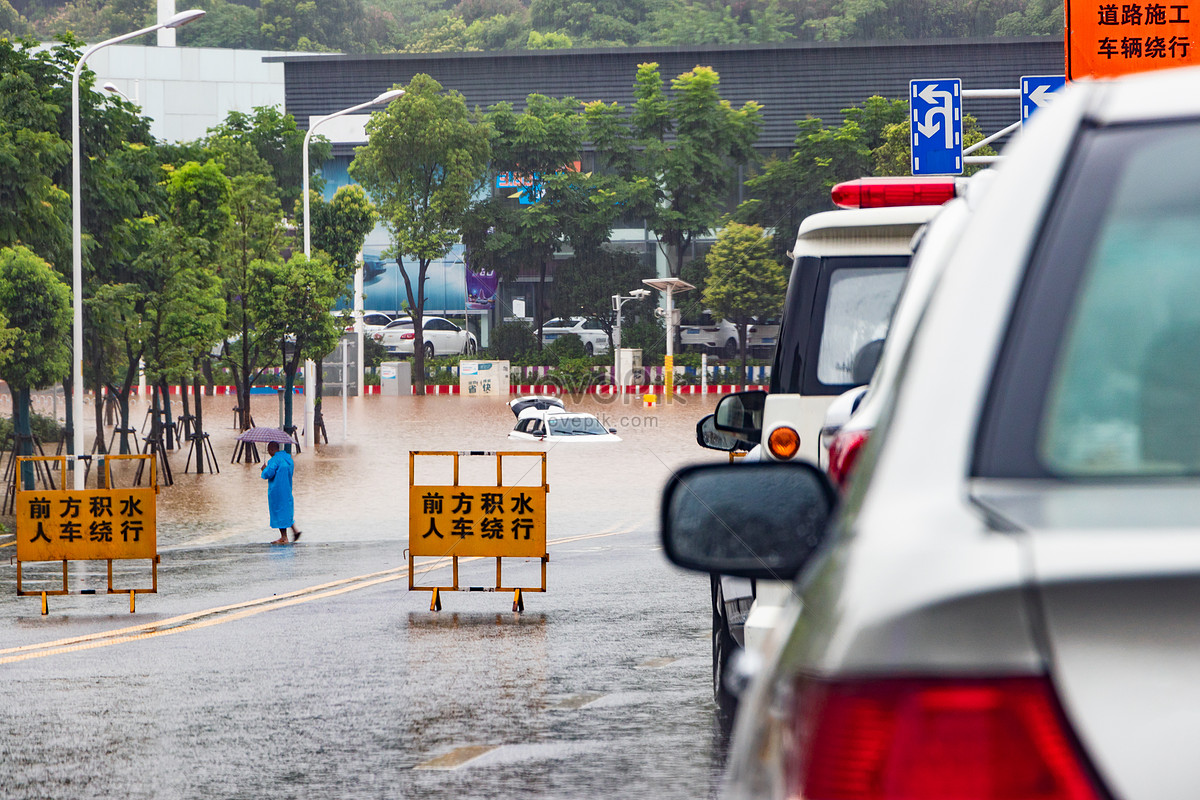 水很多怎么办？家庭、农业及城市排水应对策略详解